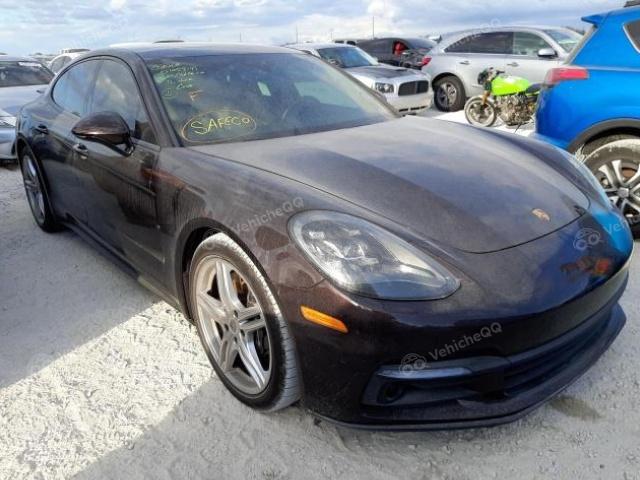 2020 PORSCHE PANAMERA B