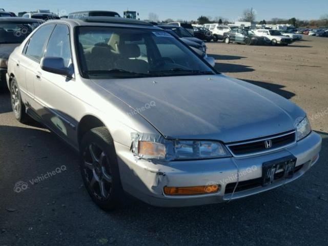 1996 HONDA ACCORD EX