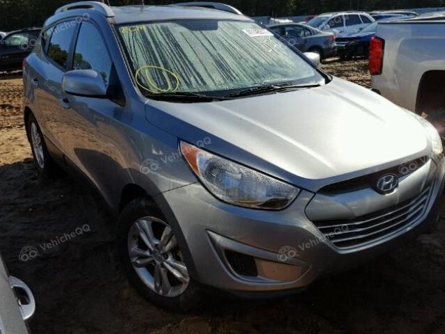 2011 HYUNDAI TUCSON