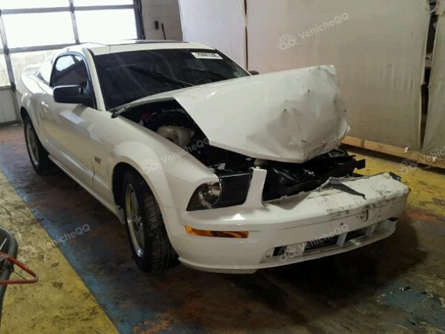 2005 FORD MUSTANG GT